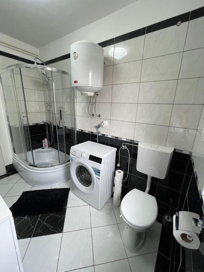 Apartment "Mimoza 1" Self Check-In, Self Check-Out Otočac Exteriér fotografie